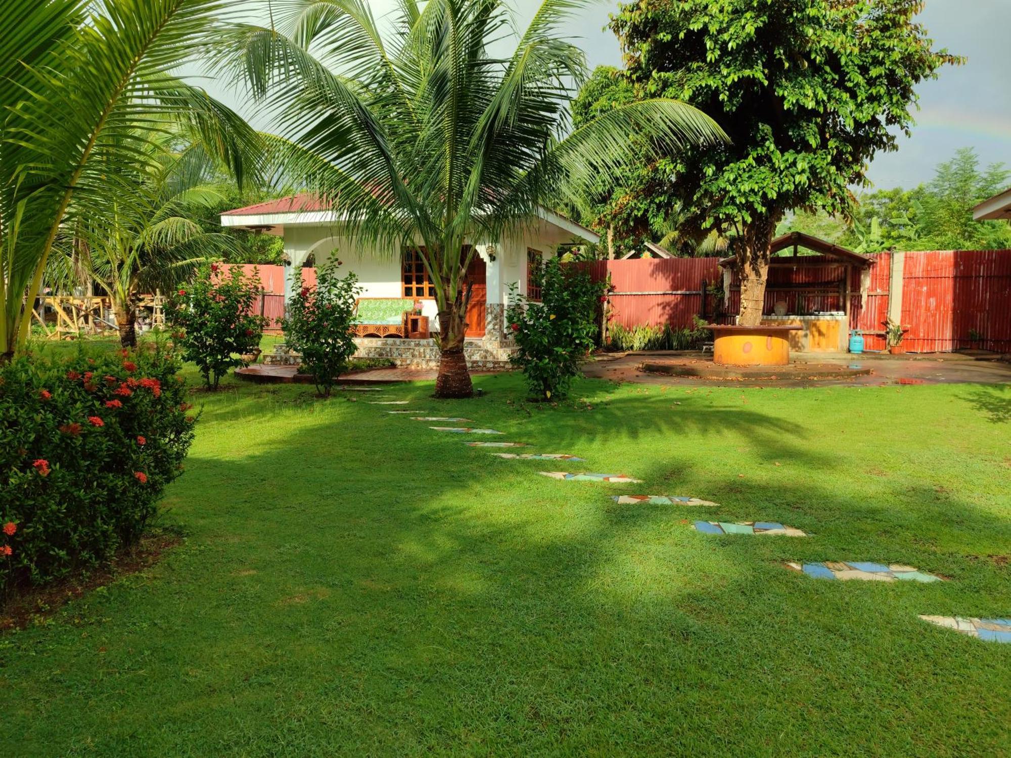 E&N Paradise Island Resort Siquijor Kültér fotó
