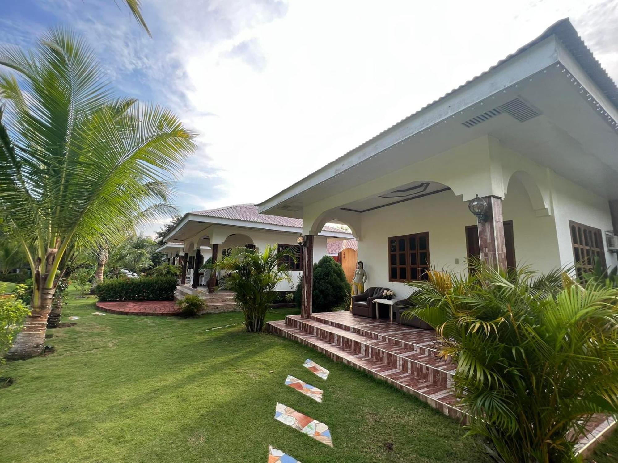 E&N Paradise Island Resort Siquijor Szoba fotó