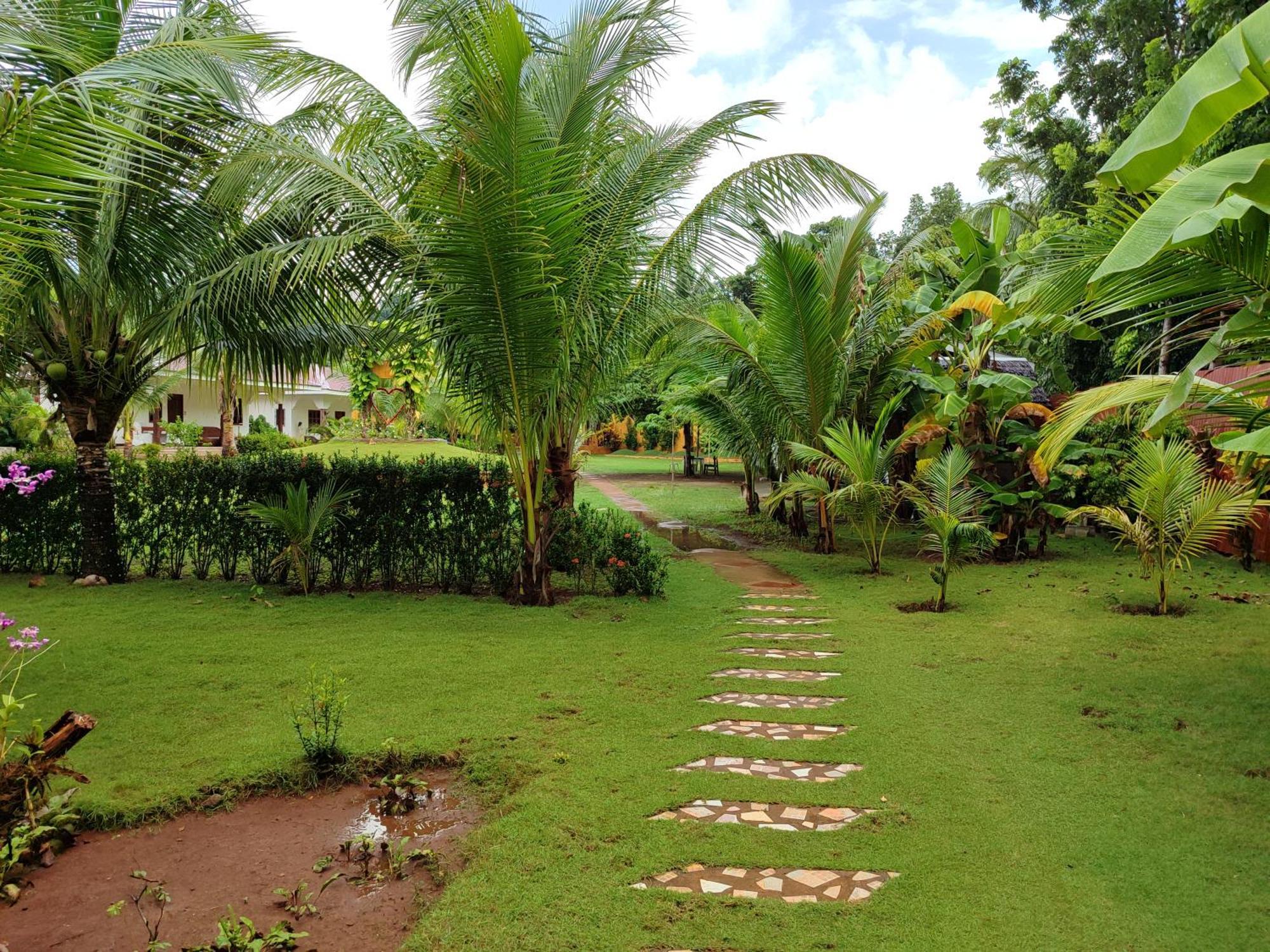 E&N Paradise Island Resort Siquijor Szoba fotó